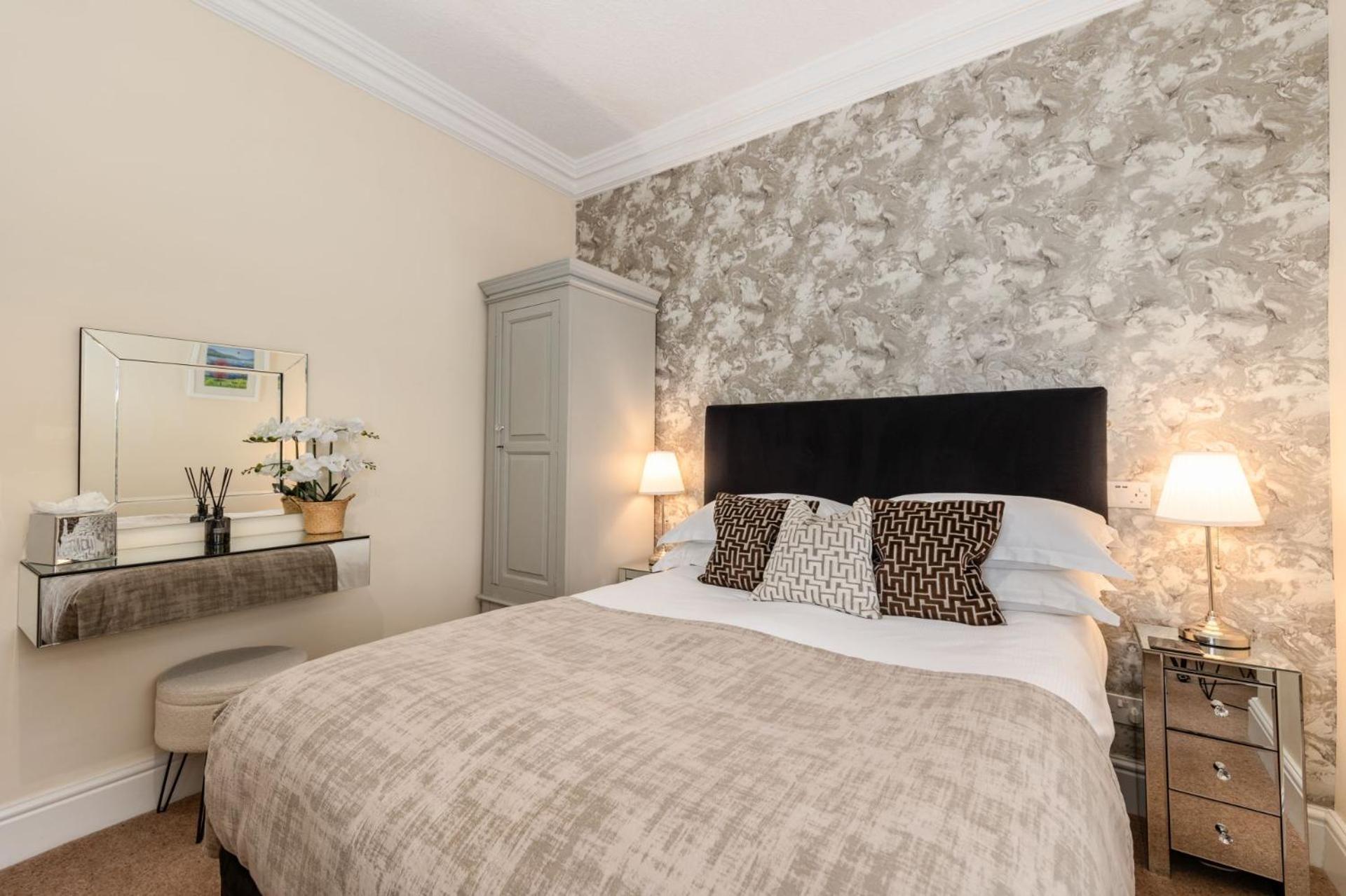 Wheatlands Lodge-Windermere - Guest House Of The Year 2024 - Adult Only - Free Car Park Екстер'єр фото