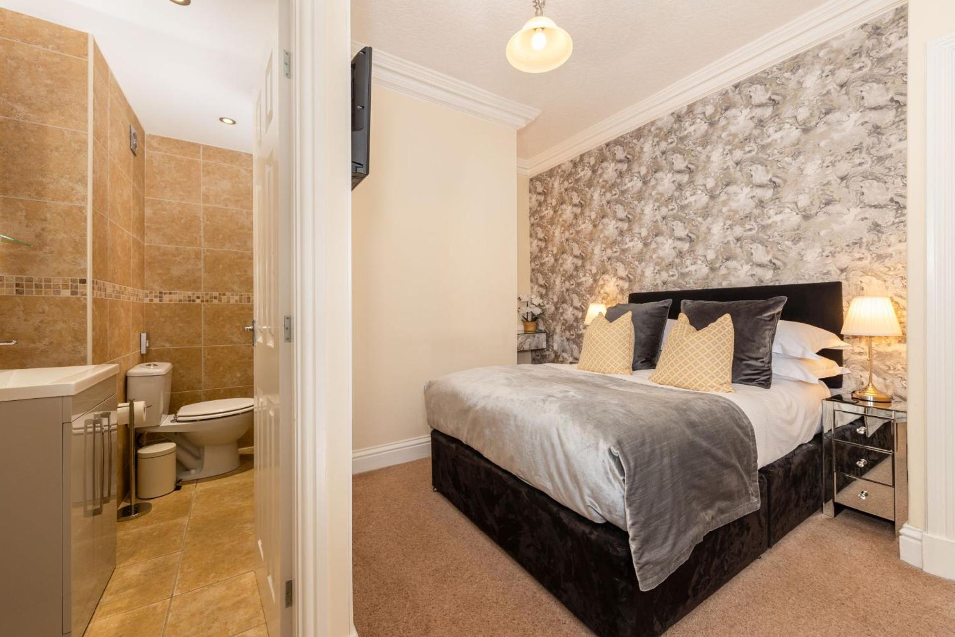 Wheatlands Lodge-Windermere - Guest House Of The Year 2024 - Adult Only - Free Car Park Екстер'єр фото