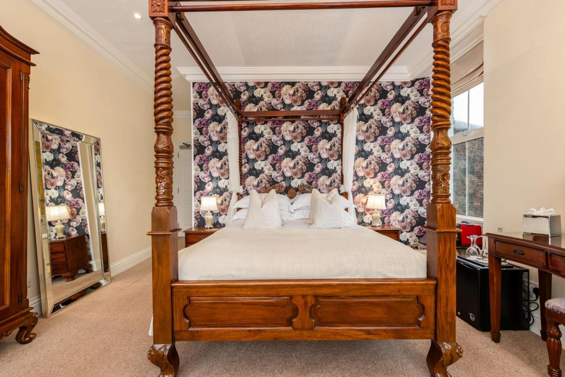 Wheatlands Lodge-Windermere - Guest House Of The Year 2024 - Adult Only - Free Car Park Екстер'єр фото