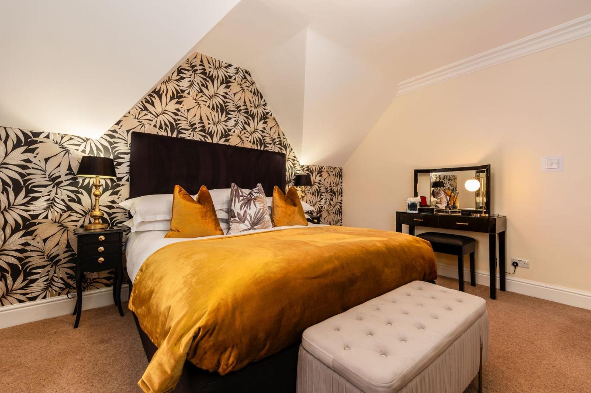 Wheatlands Lodge-Windermere - Guest House Of The Year 2024 - Adult Only - Free Car Park Екстер'єр фото
