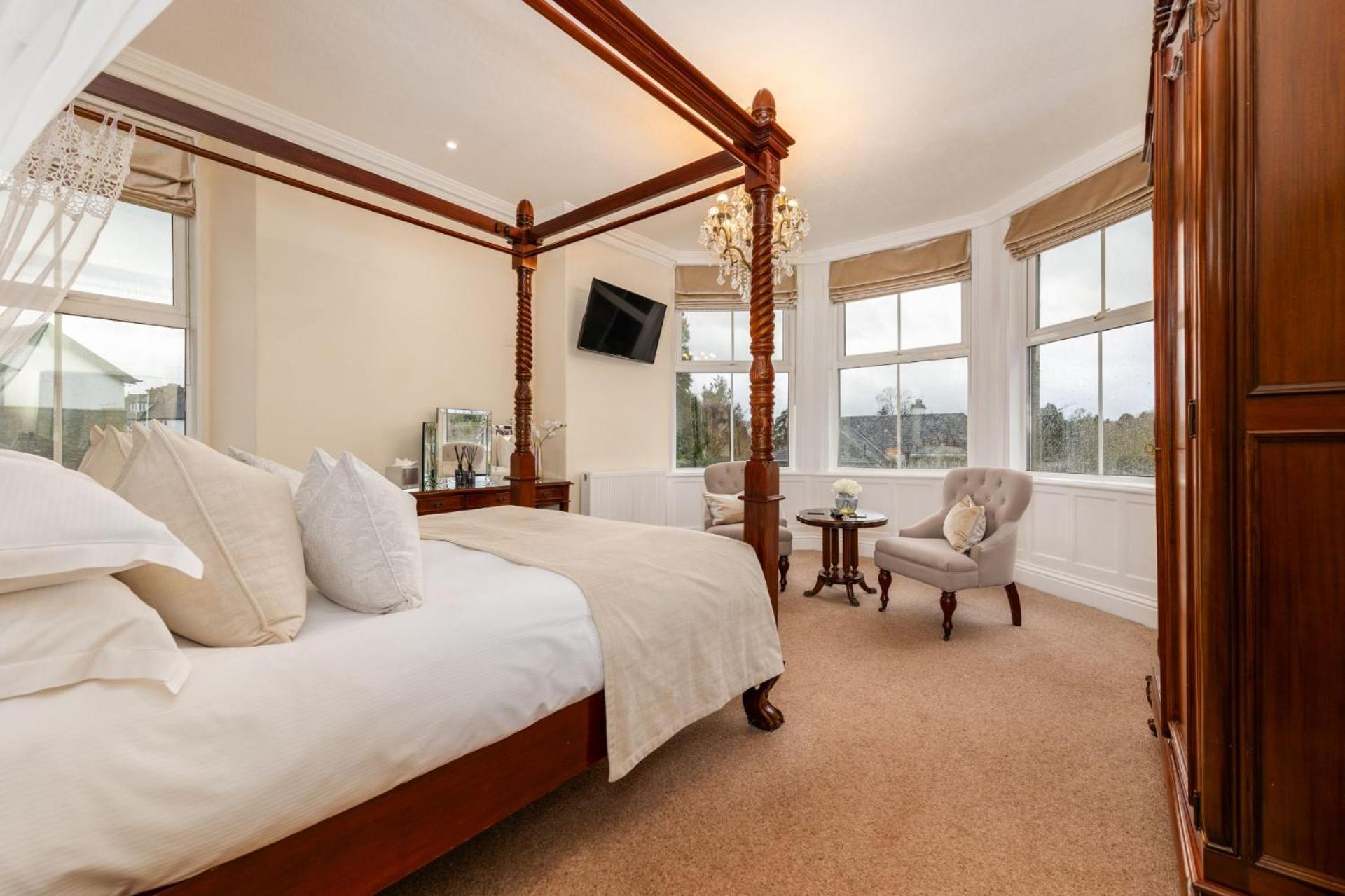 Wheatlands Lodge-Windermere - Guest House Of The Year 2024 - Adult Only - Free Car Park Екстер'єр фото