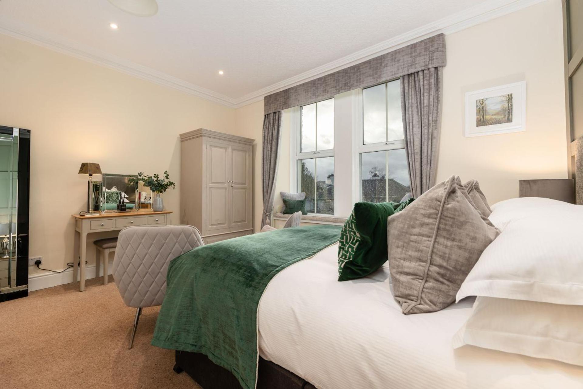 Wheatlands Lodge-Windermere - Guest House Of The Year 2024 - Adult Only - Free Car Park Екстер'єр фото