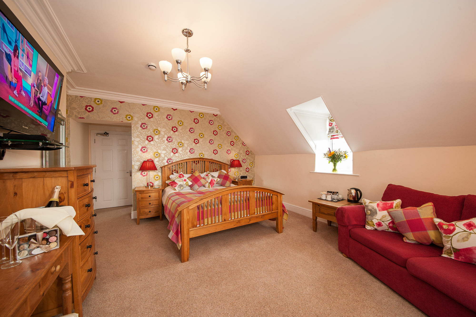 Wheatlands Lodge-Windermere - Guest House Of The Year 2024 - Adult Only - Free Car Park Екстер'єр фото